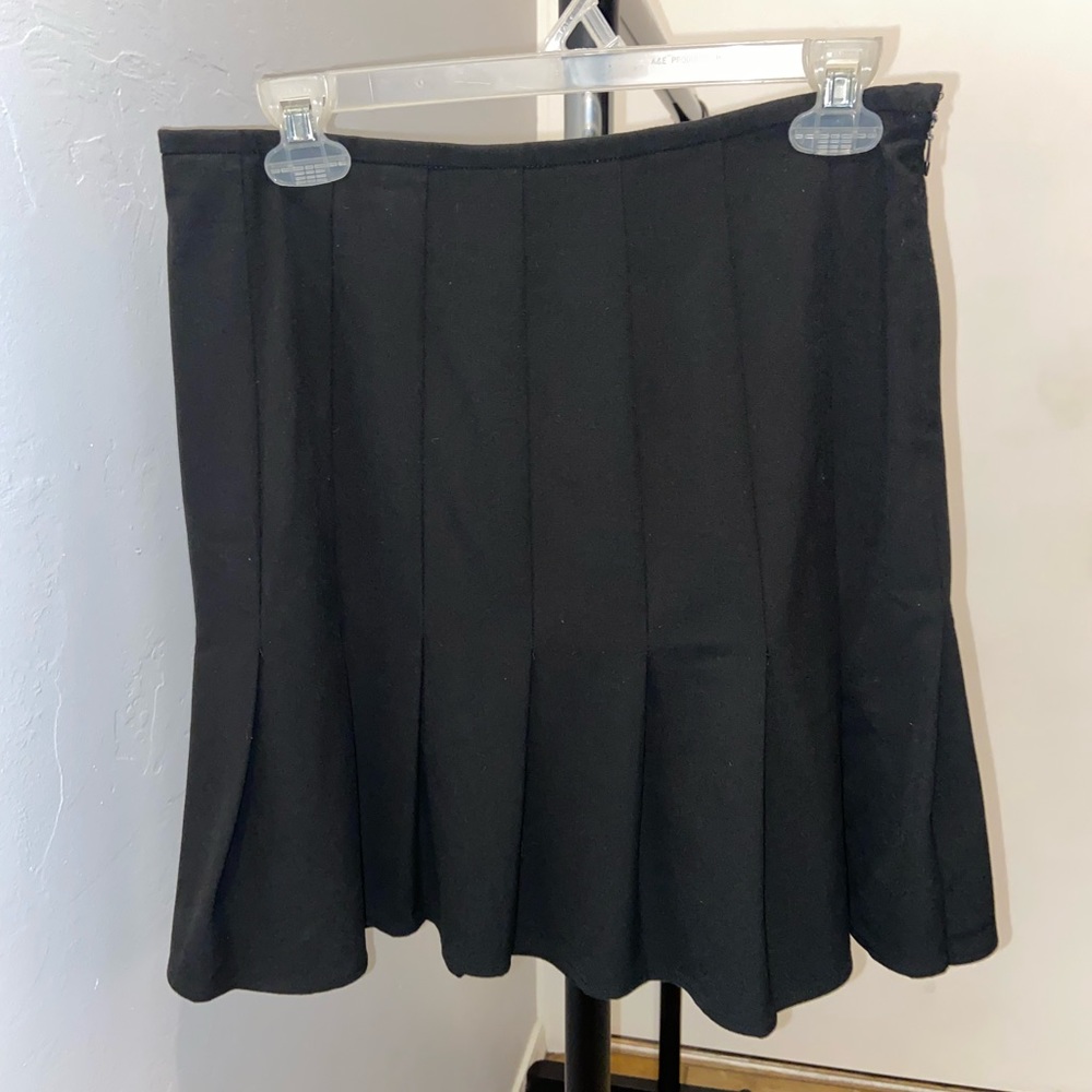 INC pleated black skirt in size 8